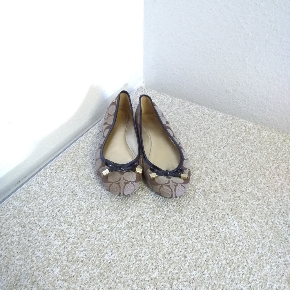 Coach Dotty Khaki Signature Flat Shoes - Picture 1 of 5